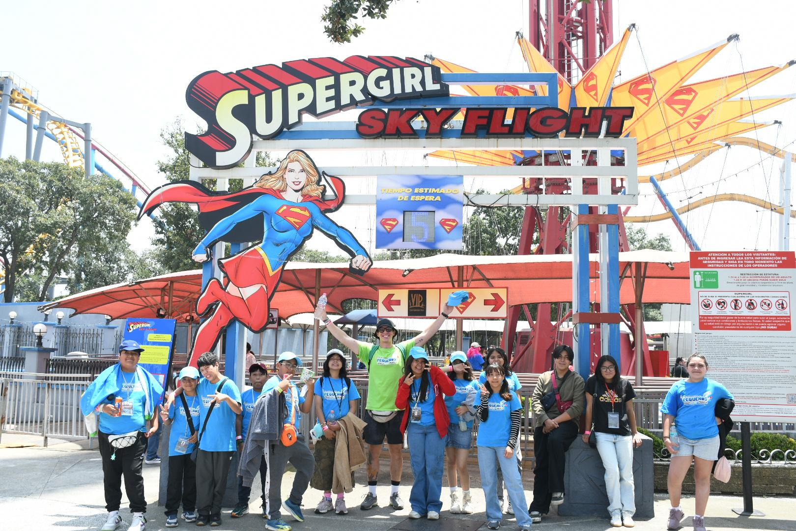 Curso de Verano 2026, Visita a Six Flags México